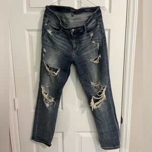 Judy Blue Jeans Size 13/31, Distressed, Medium Wash, Boyfriend Fit